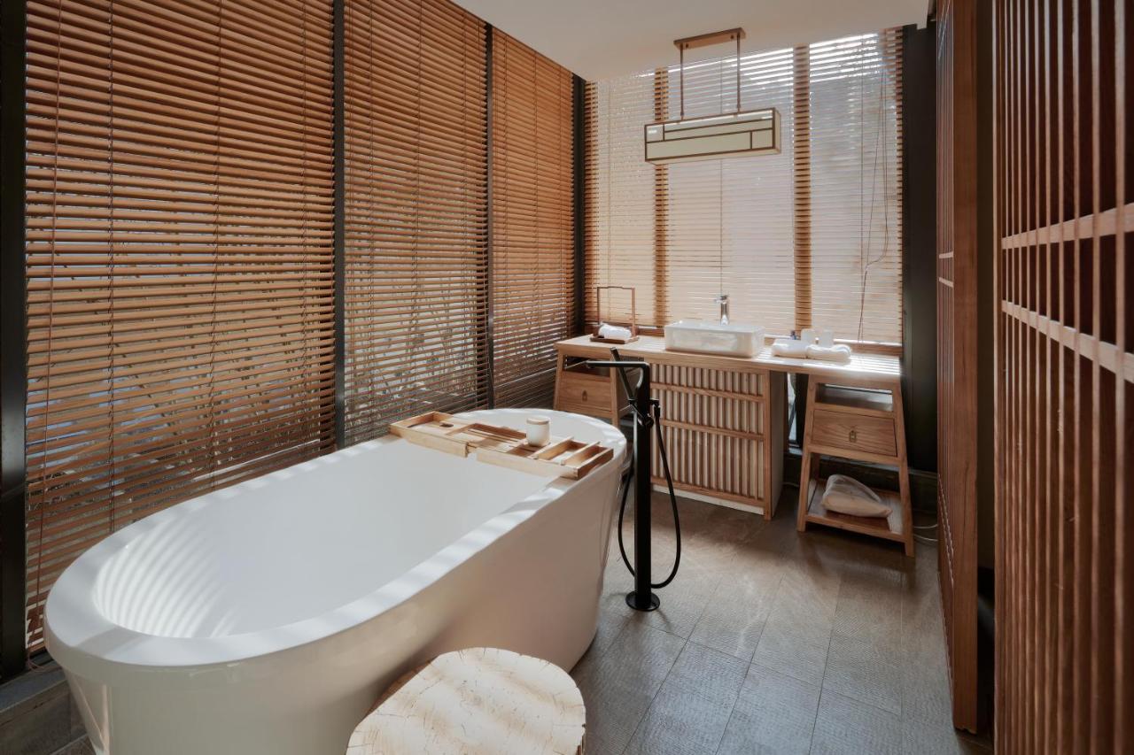 Uin Oriental Hotel Уси Экстерьер фото